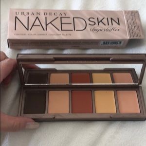 NIB Urban Decay Named Shapeshifter Palette